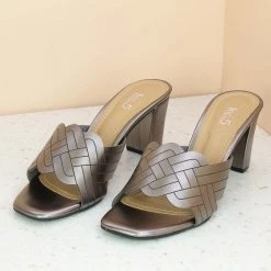 Inc.5 BLOCK HEEL CASUAL MULE-GUN METAL SALE