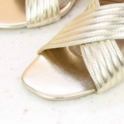 Inc.5 SALE BLOCK HEEL METALLIC SANDAL