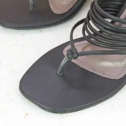 Inc.5 BLOCK HEEL STRAPY THONG