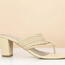 Inc.5 BLOCK HEEL STRAPY THONG