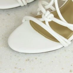 Inc.5 STRAPY BLOCK HEEL SANDAL