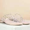 Inc.5 TRANSPARENT STUDDED FLAT - PEACH