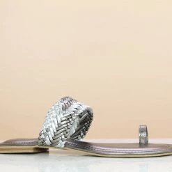 Inc.5 FLAT WOVEN THONG - GUN METAL