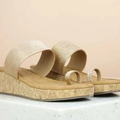 Inc.5 SALE LACED VEDGE TOE POST - ROSE GOLD