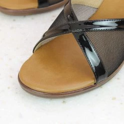 Inc.5 SALE BLOCK HEEL PU MULE-BLACK