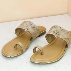 Inc.5 LASER CUT TOE POST - ANTIQUE GOLD SALE