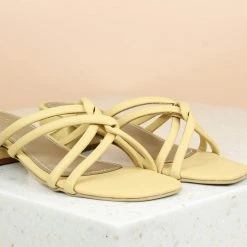 Inc.5 SALE BLOCK HEELED MULES