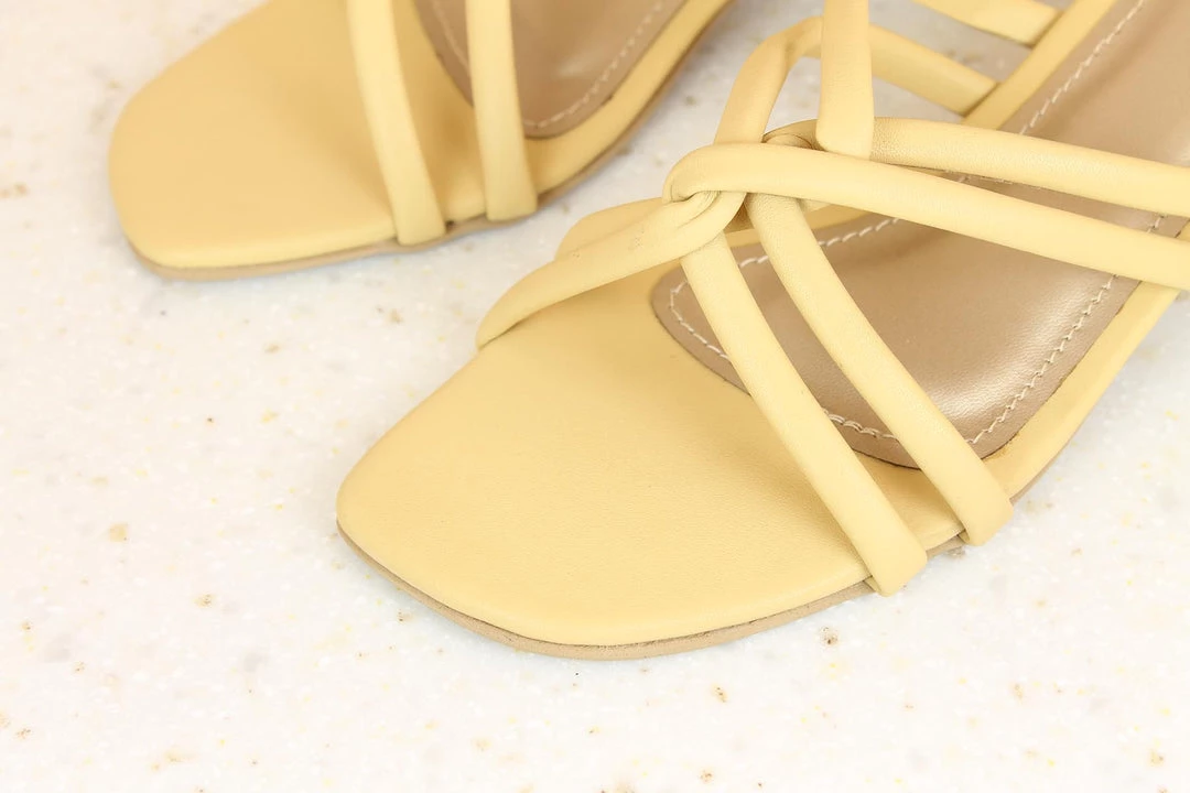 Inc.5 SALE BLOCK HEELED MULES 4 Inc.5 SALE BLOCK HEELED MULES