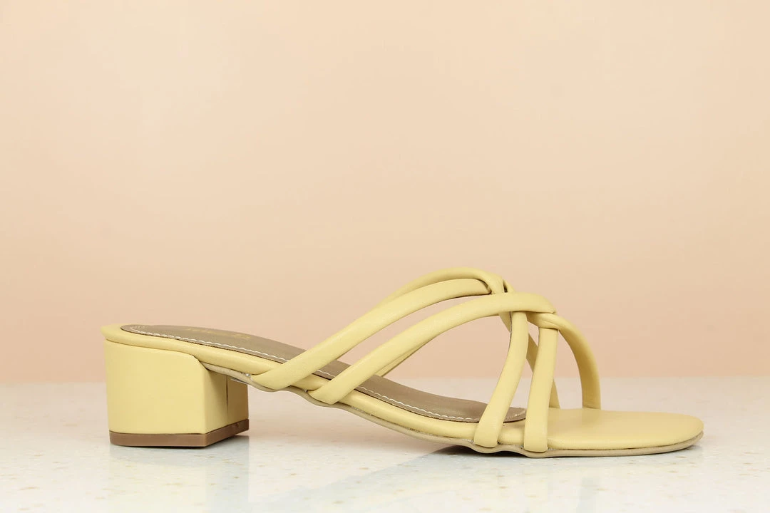 Inc.5 SALE BLOCK HEELED MULES 5 Inc.5 SALE BLOCK HEELED MULES