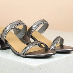 Inc.5 BLOCK HEEL WOVEN MULES