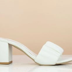 Inc.5 BLOCK HEEL MULE Mules