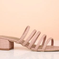 Inc.5 Inc5 STRAPY BLOCK HEEL