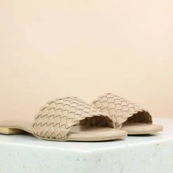 Inc.5 WOVEN FLAT MULE-BEIGE