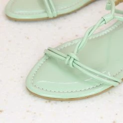 Inc.5 PATTENT FLAT SANDAL-PISTA
