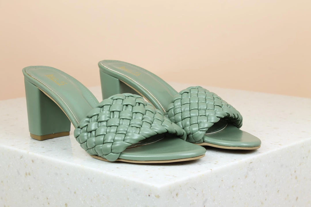 Inc.5 BLOCK HEEL WOVEN MULE Inc5 3 Inc.5 BLOCK HEEL WOVEN MULE Inc5