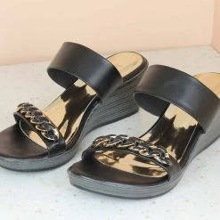 Inc.5 DOUBLE STRAP PLATFORM MULES