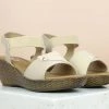 Inc.5 BASIC PLATFORM SANDAL - BEIGE SALE 2 Inc.5 BASIC PLATFORM SANDAL - BEIGE SALE