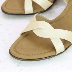 Inc.5 BASIC SANDAL - BEIGE