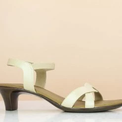 Inc.5 BASIC SANDAL - BEIGE