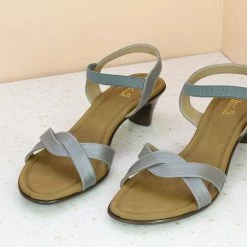 Inc.5 BASIC SANDAL - GREY SALE