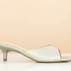 Inc.5 SALE KITTEN HEEL EMBOSSED MULES - LIGHT GOLD