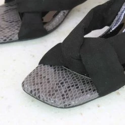 Inc.5 SUEDE BLOCK HEEL MULES