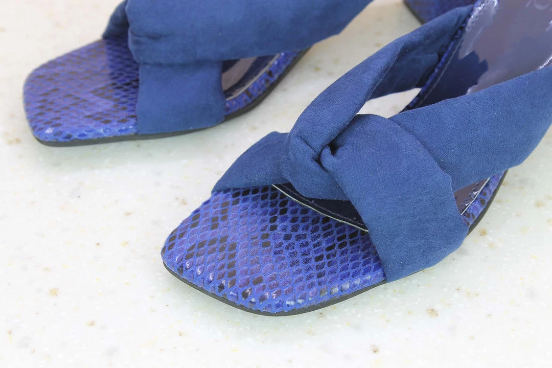 Inc.5 SUEDE BLOCK HEEL MULES SALE 5 Inc.5 SUEDE BLOCK HEEL MULES SALE