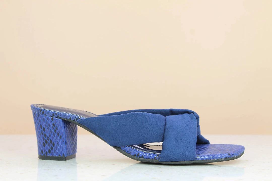 Inc.5 SUEDE BLOCK HEEL MULES SALE 6 Inc.5 SUEDE BLOCK HEEL MULES SALE