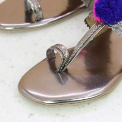 Inc.5 SALE FLAT KOLHAPURI - GUN METAL