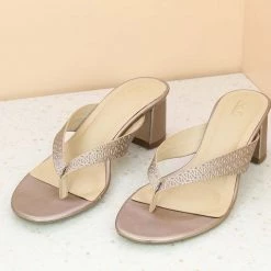 Inc.5 BLOCK HEEL EMBOSSED THONG - ROSE GOLD SALE