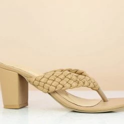 Inc.5 WOVEN BLOCK HEEL THONG