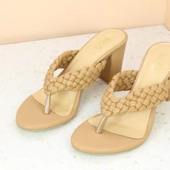 Inc.5 WOVEN BLOCK HEEL THONG