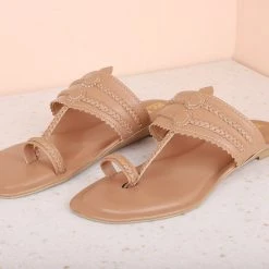 Inc.5 FLAT KOLHAPURI