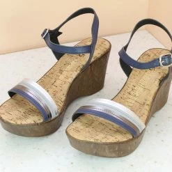 Inc.5 SALE PLATFORM SANDAL