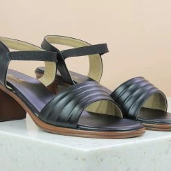 Inc.5 SALE BASIC BLOCK HEEL SANDAL
