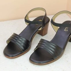 Inc.5 SALE BASIC BLOCK HEEL SANDAL