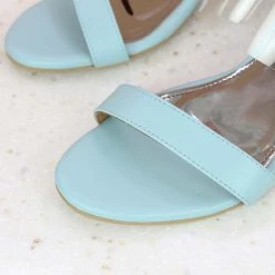 Inc.5 BLOCK HEEL TRANSPARENT MULES