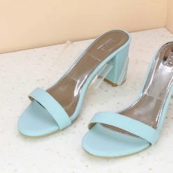 Inc.5 BLOCK HEEL TRANSPARENT MULES