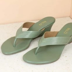 Inc.5 SALE VEDGE HEEL THONG