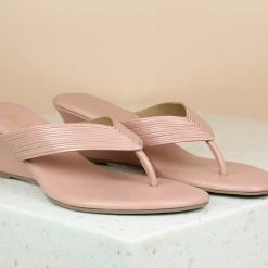 Inc.5 VEDGE HEEL THONG SALE