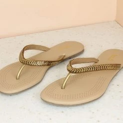 Inc.5 SALE FLAT THONG 7 Inc.5 SALE FLAT THONG