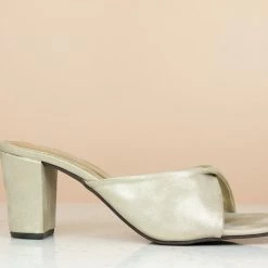 Inc.5 SALE COLLINS MULES