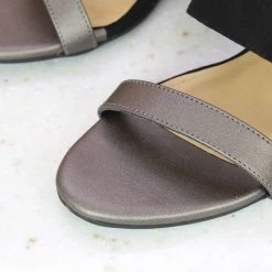Inc.5 BLOCK HEEL MULES SALE