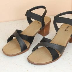 Inc.5 SALE BLOCK HEEL SANDAL 9 Inc.5 SALE BLOCK HEEL SANDAL