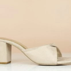 Inc.5 BLOCK HEEL MULES 8 Inc.5 BLOCK HEEL MULES