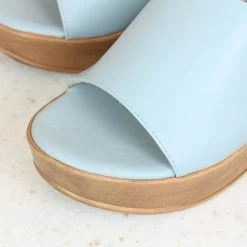 Inc.5 SALE PLATFORM MULES