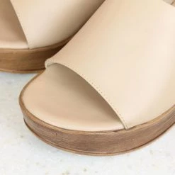 Inc.5 PLATFORM MULES SALE