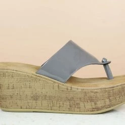 Inc.5 PLATFORM THONG