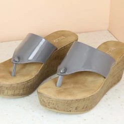 Inc.5 PLATFORM THONG