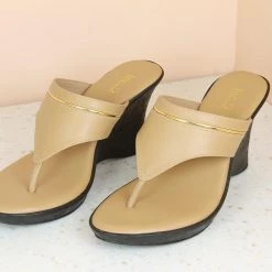 Inc.5 PLATFORM THONG SALE